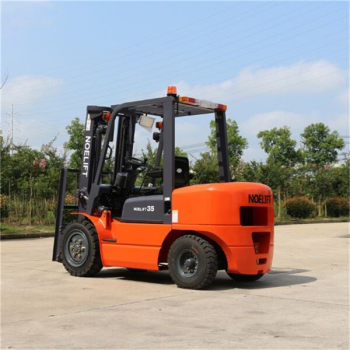 3,5 t dyzelinis šakinis krautuvas