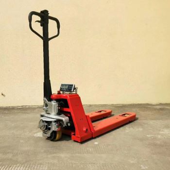 Elektrinis padėklų vežimėlis su svėrimo svarstyklėmis, keliamoji galia 1500 kg